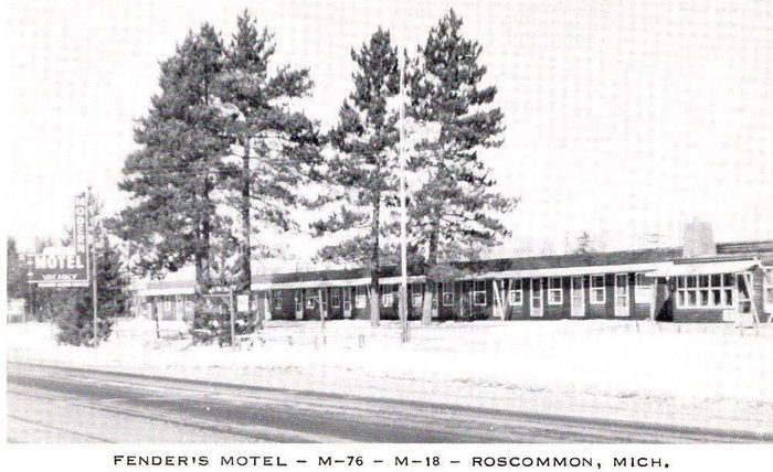 Fenders Motel - Old Postcard (newer photo)